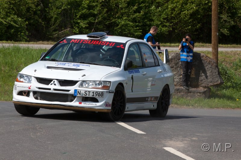 Rallye Fraenkisches_Weinland_06.05.2017_WP1_(abgebrochen)_003.jpg